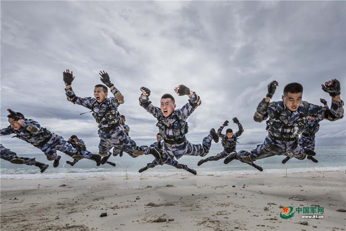 最新軍事圖片高清壁紙，展現(xiàn)現(xiàn)代軍事力量之美，現(xiàn)代軍事力量之美，高清壁紙軍事圖片展示