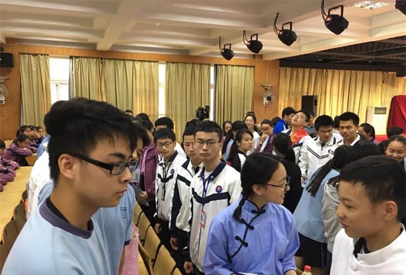 新澳門三中三6組免費(fèi)公開——探索與解析，澳門三中三最新6組數(shù)據(jù)解析與探索，免費(fèi)公開揭秘