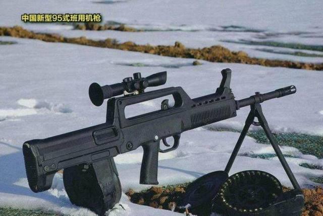 中國(guó)95式狙擊槍?zhuān)舛宋淦鞯拇?，中?guó)尖端武器代表，95式狙擊槍詳解