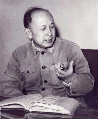 錢學(xué)森的成就和貢獻，偉大的科學(xué)家的一生，錢學(xué)森的偉大成就與科學(xué)貢獻，一生獻身于科學(xué)事業(yè)的光輝歷程