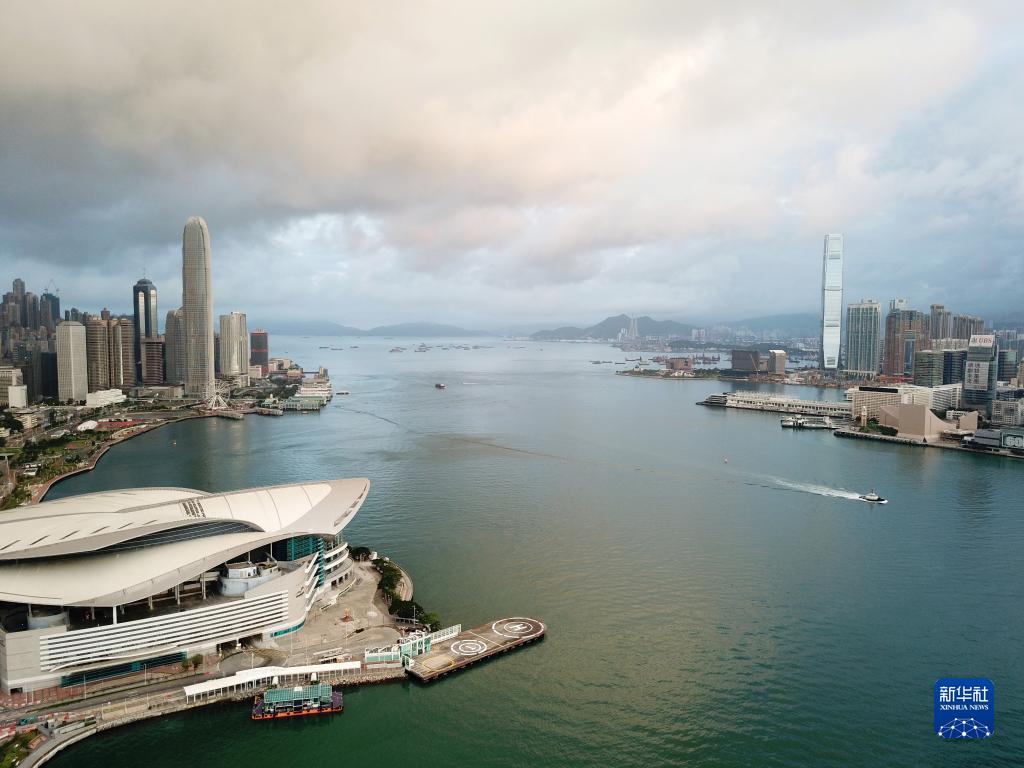 香港期期準(zhǔn)正版資料，探索與解析，香港期期準(zhǔn)正版資料深度解析與探索