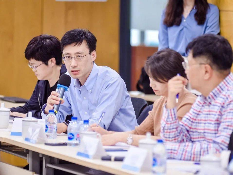 王中王一肖中持嗎？深度解析背后的故事與真相，揭秘王中王一肖背后的故事與真相，深度解析與真相探討