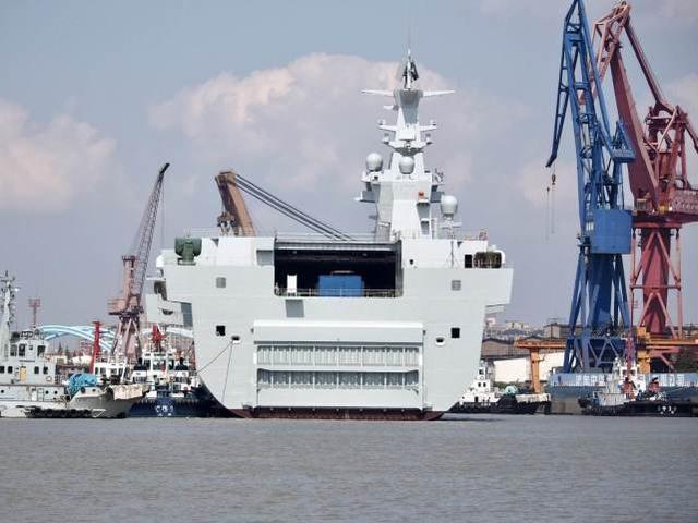 中國海軍075型兩棲攻擊艦尺寸參數(shù)詳解，中國海軍075型兩棲攻擊艦尺寸參數(shù)全面解析