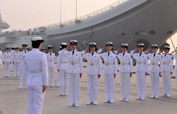 遼寧艦上的女兵角色與職責(zé)解析，遼寧艦上的女兵角色與職責(zé)探討