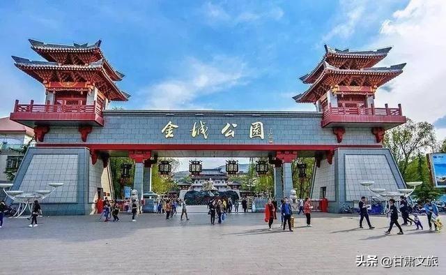 暑假旅游景點(diǎn)推薦國(guó)內(nèi)，暢游中國(guó)最美的風(fēng)景勝地，暑假?lài)?guó)內(nèi)旅游勝地推薦，暢游中國(guó)絕美風(fēng)景勝地