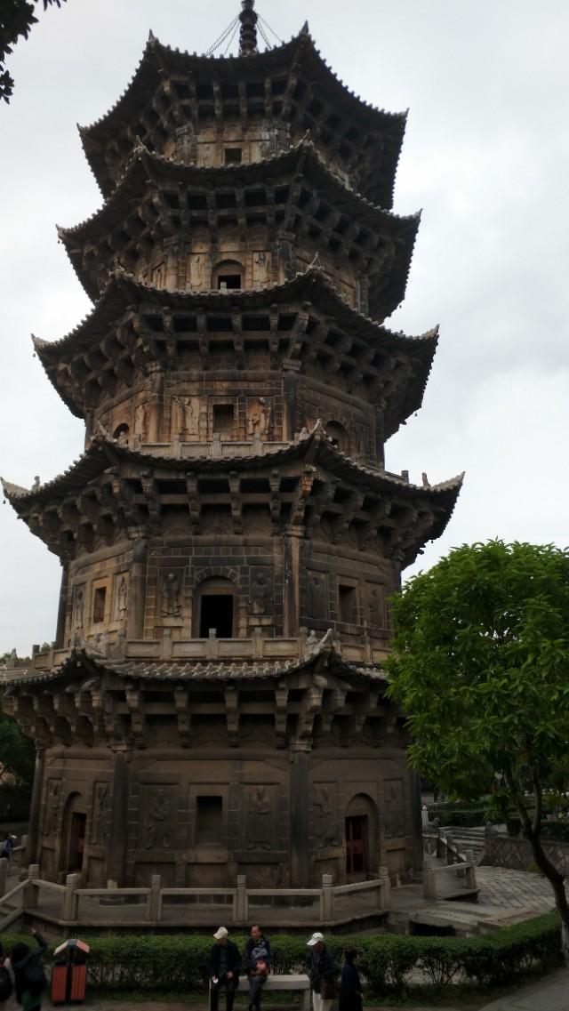 揭秘2025年新澳門必開32期一肖——真相與預(yù)測，揭秘，2025年新澳門第32期生肖彩票預(yù)測與真相探索