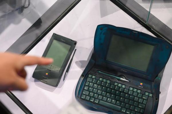 劉伯溫資料四肖選一肖，揭秘傳奇人物劉伯溫的一生，揭秘傳奇人物劉伯溫的一生，四肖選一劉伯溫資料全解析